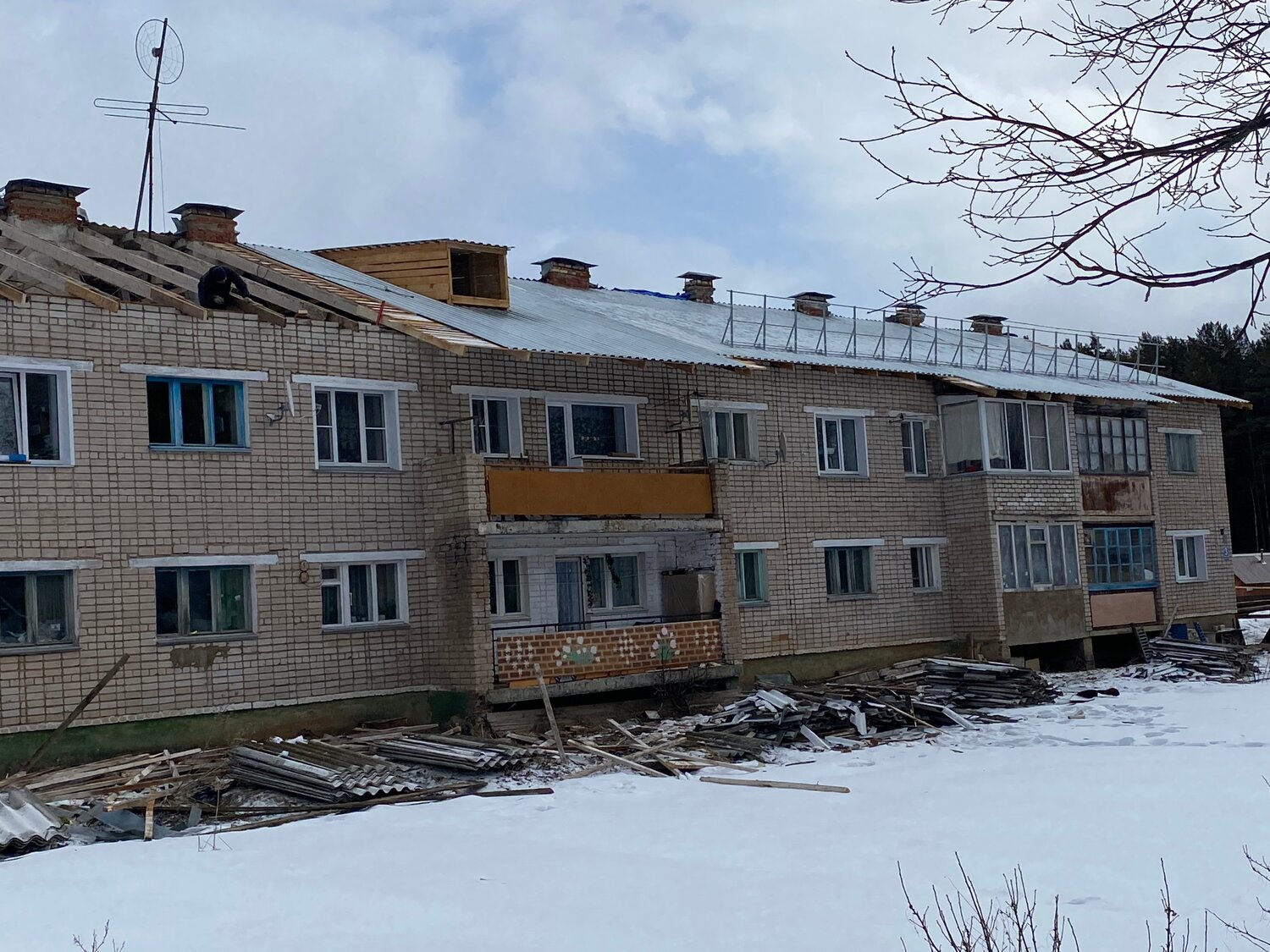 дом жилой, здание, архитектура строительство, двухэтажный дом, дом здание