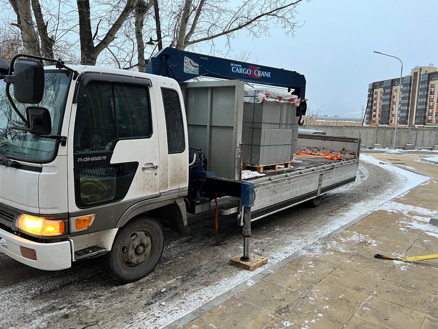 исузу форвард манипулятор 5т, хино рейнджер 5 тонн, исузу форвард манипулятор 93 г.в., эвакуатор хино рейнджер, исузу форвард 5 тонн манипулятор