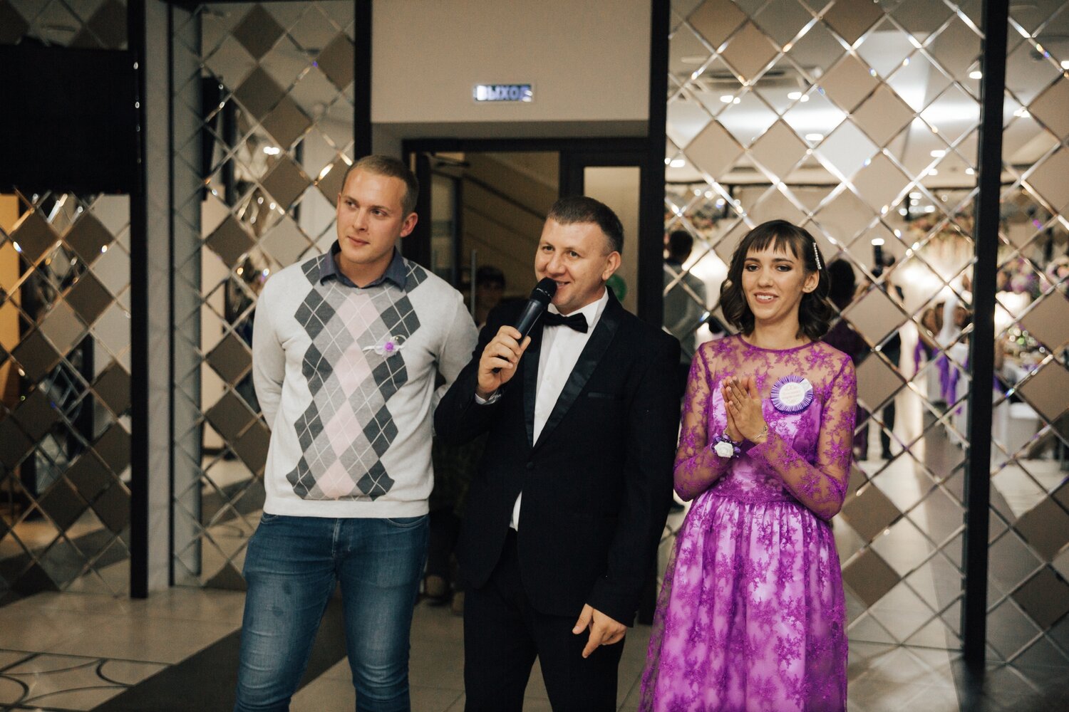 человек, ведущий на свадьбу, ведущий, на свадьбе, ведущий александр