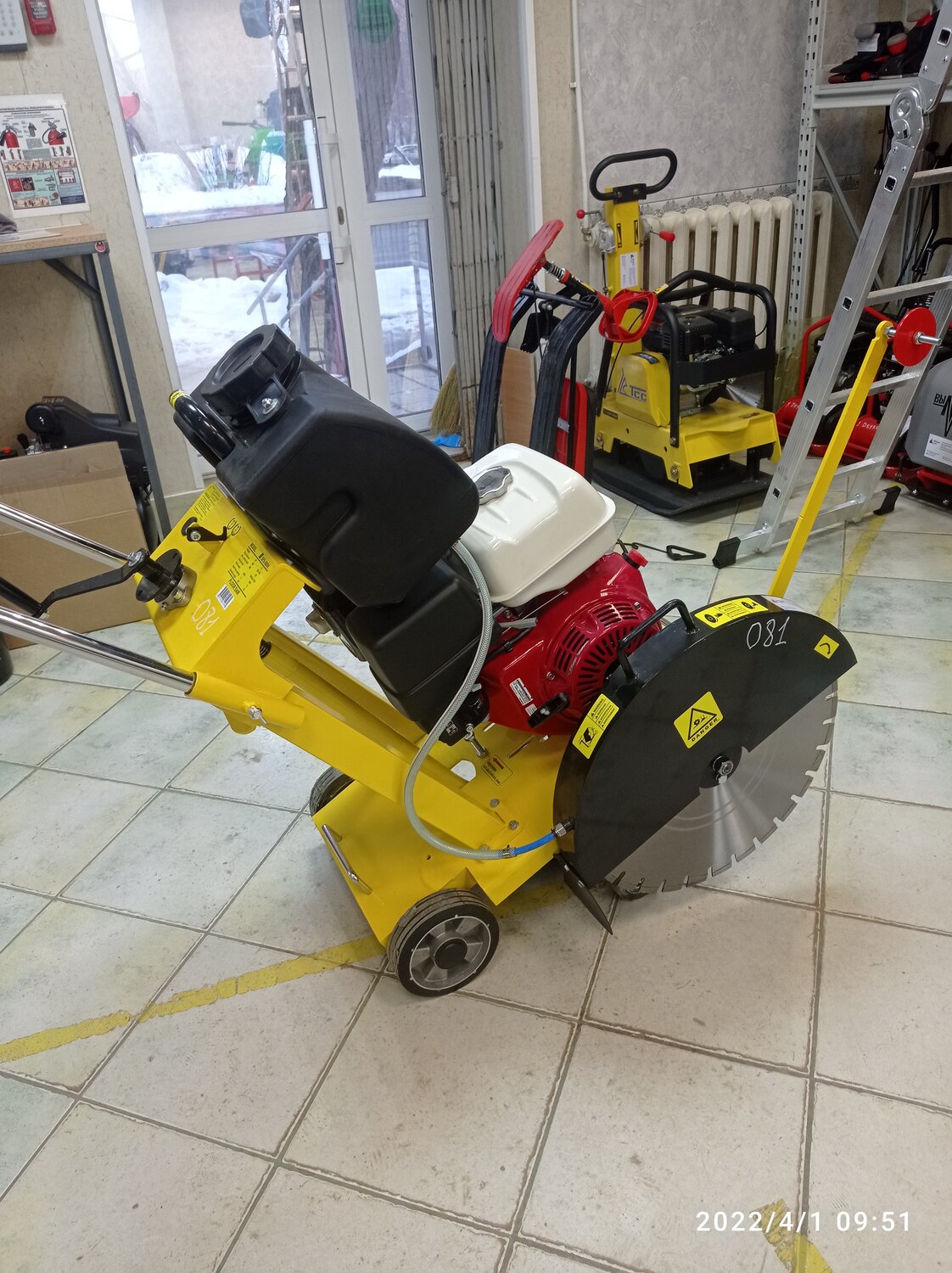снегоуборщик бензиновый craftsman 88173 самоходный, снегоуборщик blizzard stg8062, karcher sth 5.56 снегоуборщик, phg 61 бензиновый снегоуборщик, снегоуборщик