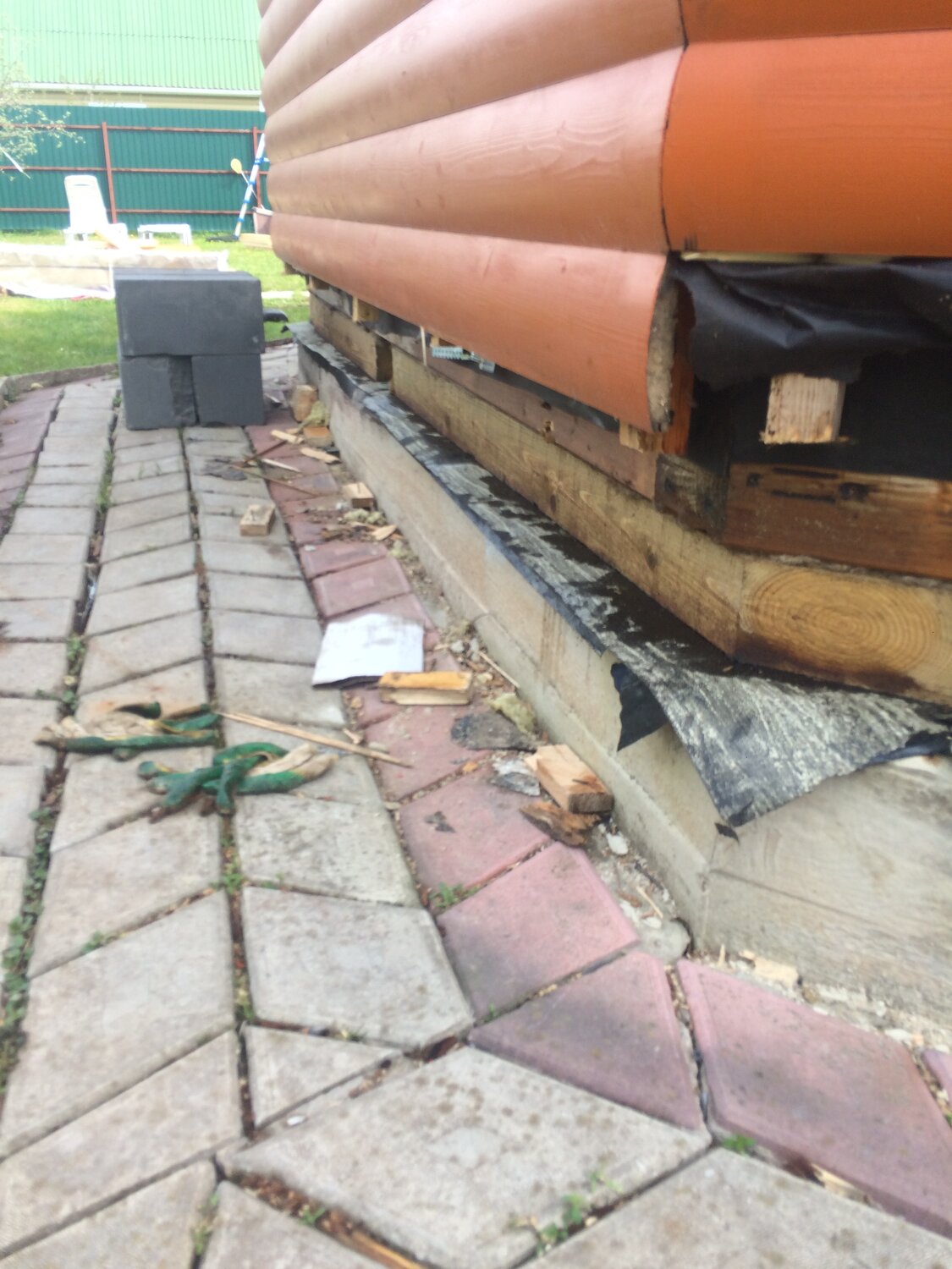 Замена гнилых венцов