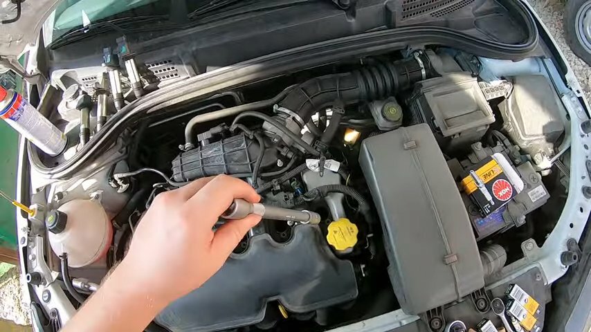 Замена свечей зажигания