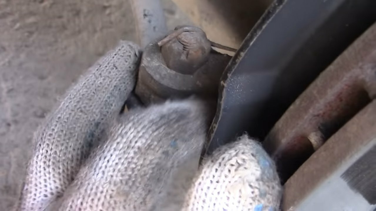 Замена рулевого наконечника