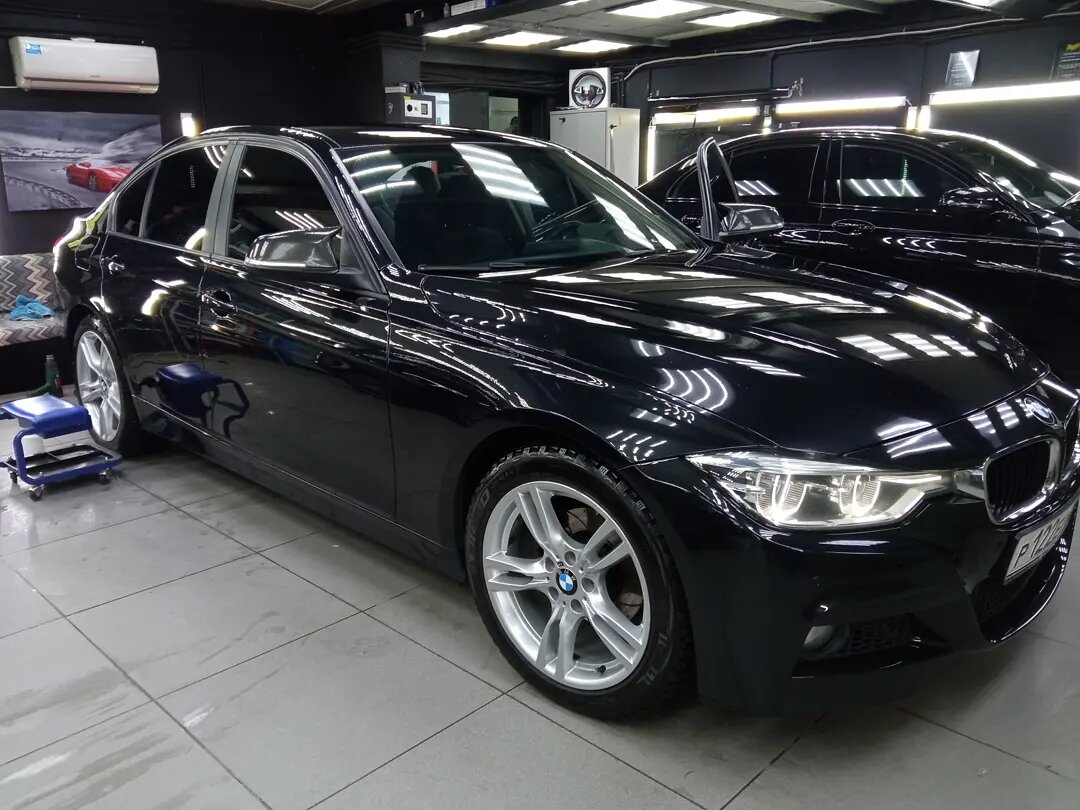 bmw f30, bmw 3, bmw, черная бмв, BMW 3er VI (F3x) Рестайлинг