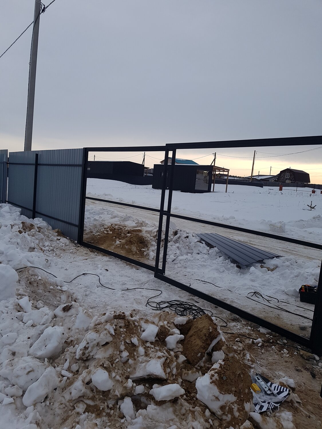 здание, участок, газ в деревне, парфёновка иркутская область, село ильино поляна благовещенский район