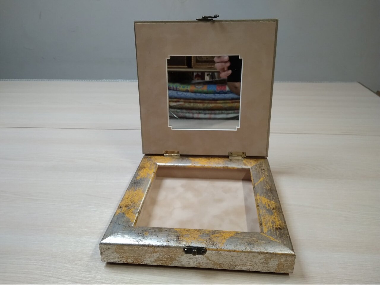коробка с окошком, коробка, коробки для упаковки, картонная упаковка, подарочная коробка