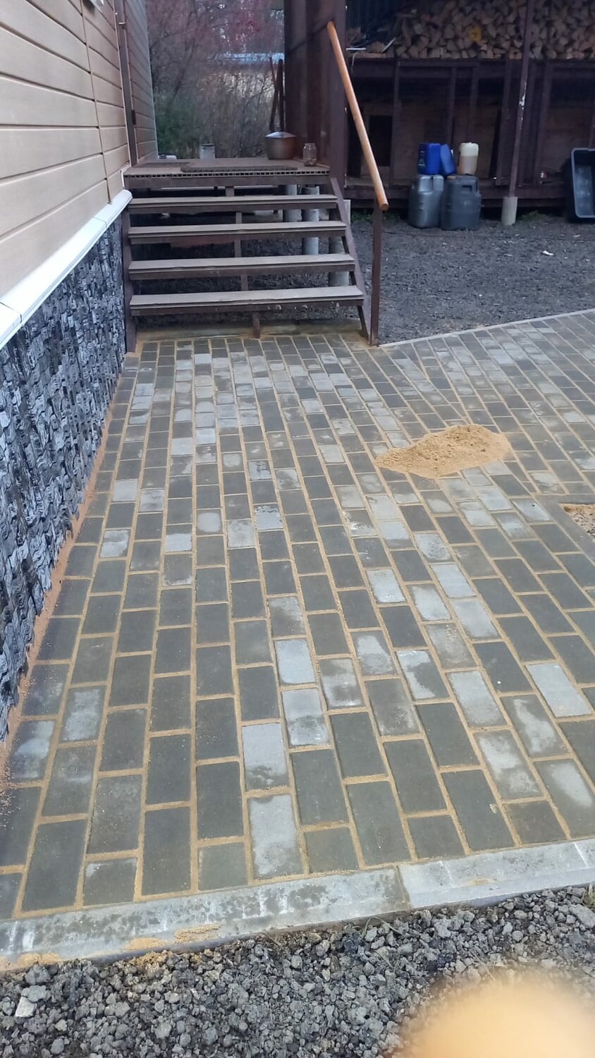 Укладка тротуарной плитки