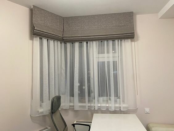 короткие шторы, римские шторы в интерьере, римские шторы, шторы для гостиной, римские шторы в гостиной