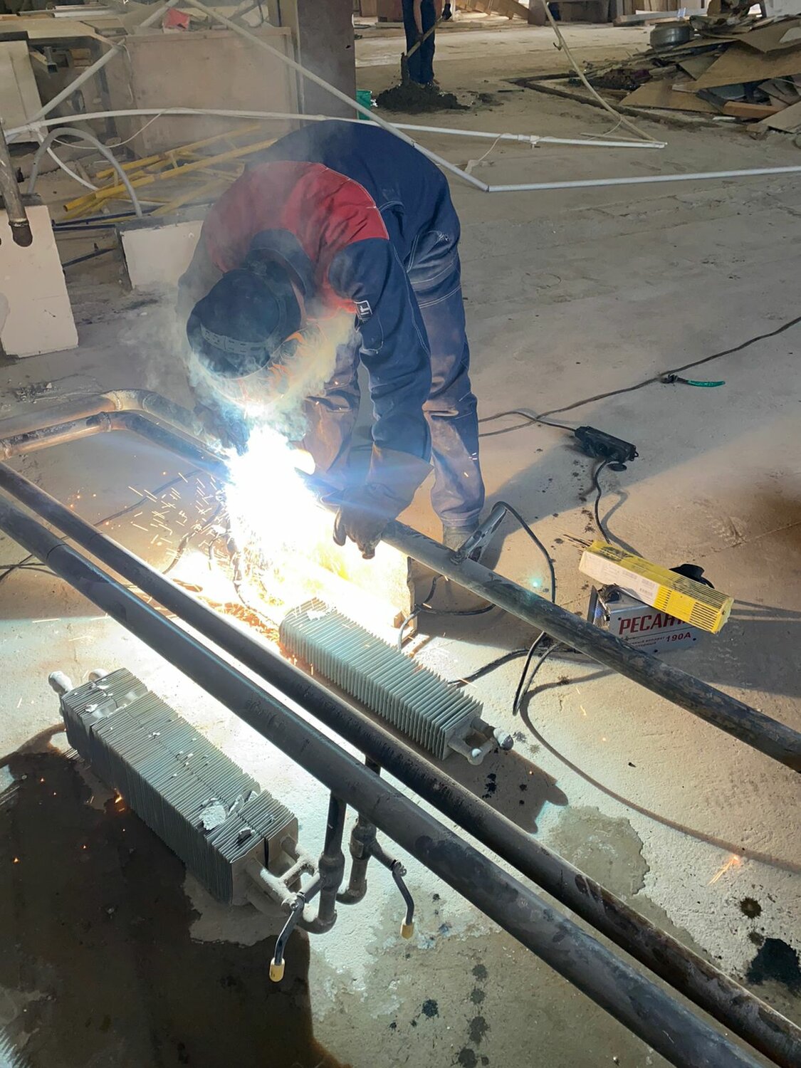 сварка, сварка у5, сварочные работы, сварка газом, работа сварщика