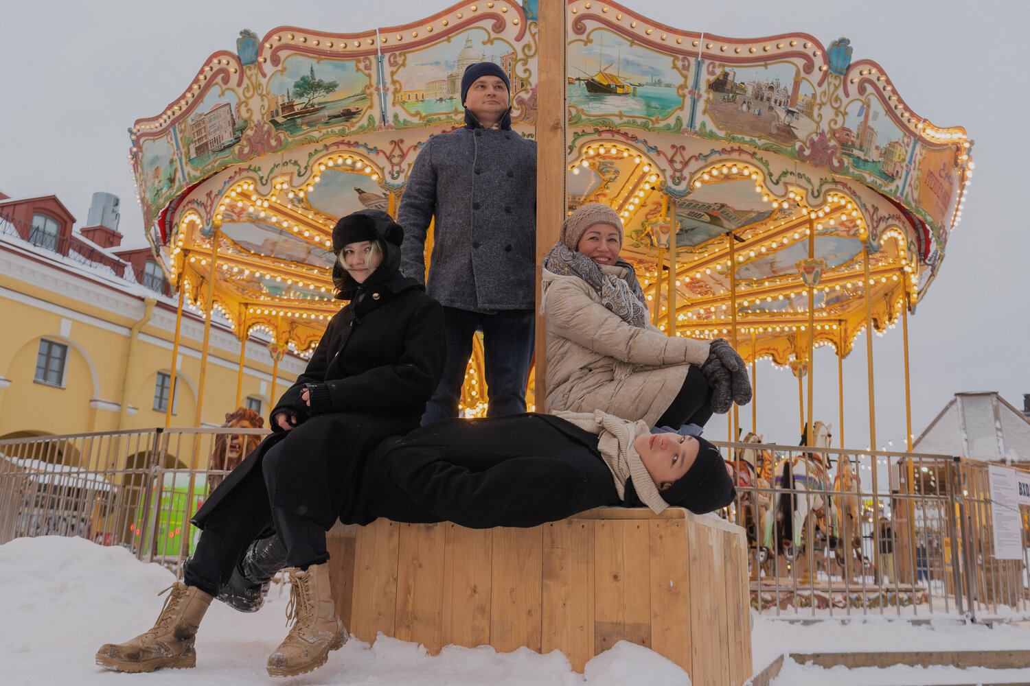 интерьер, человек, елене, санкт петербург россия, карусель