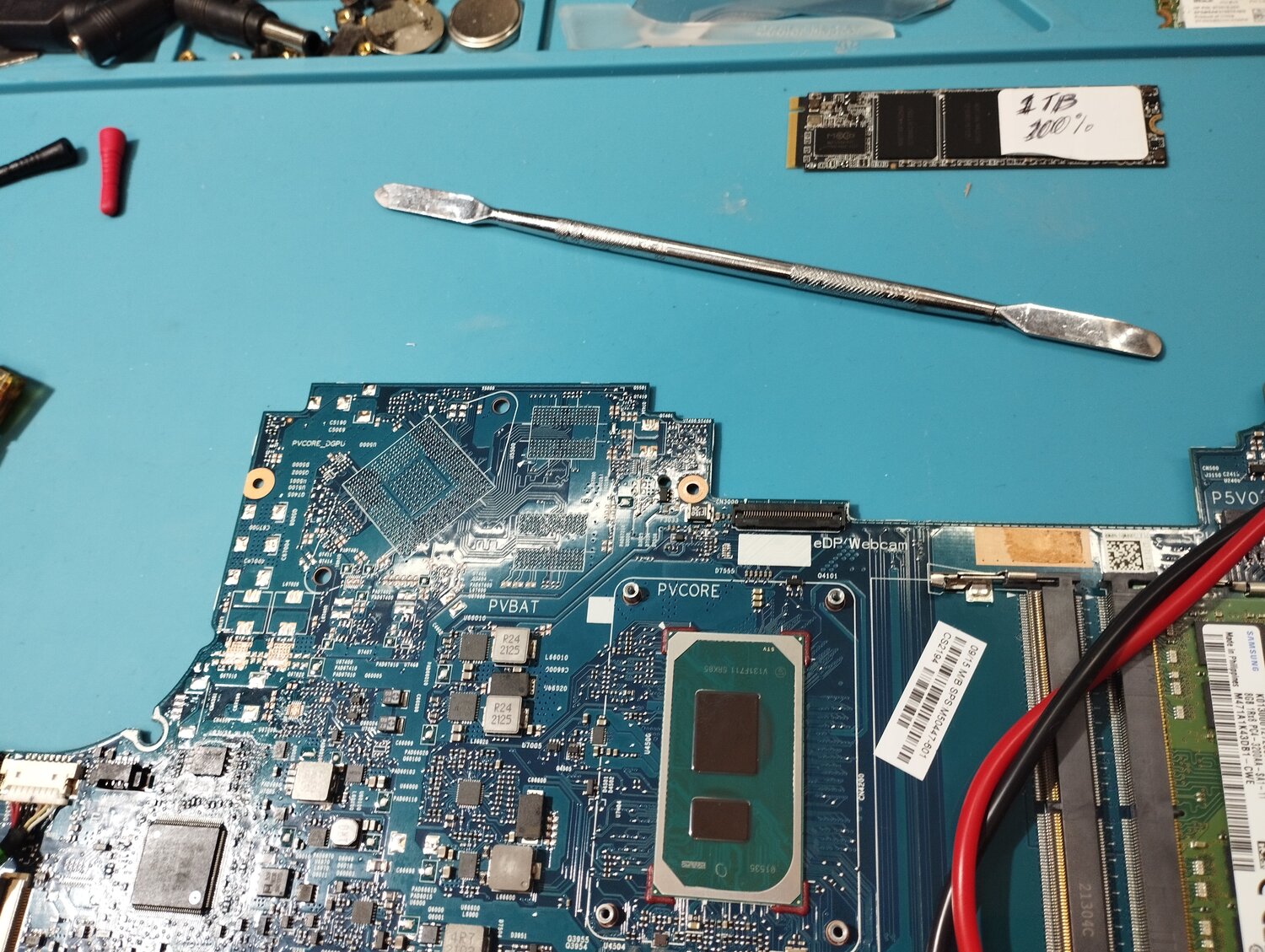 материнская плата ноутбука, в ноутбуке, охлаждение ноутбука, ноутбук acer aspire, чистка ноутбука
