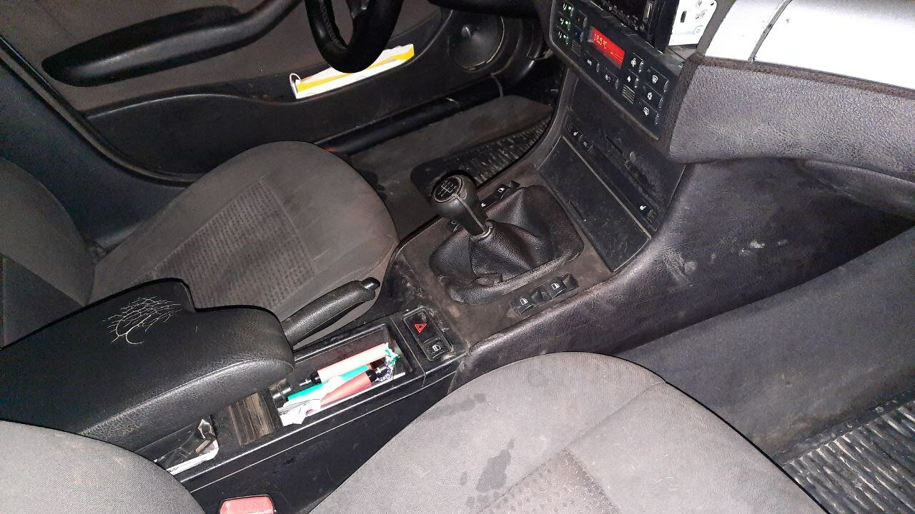 бмв е46 салон, bmw e46 салон, бмв 3 е36 салон, бмв 525i 2001, салон бмв е 36