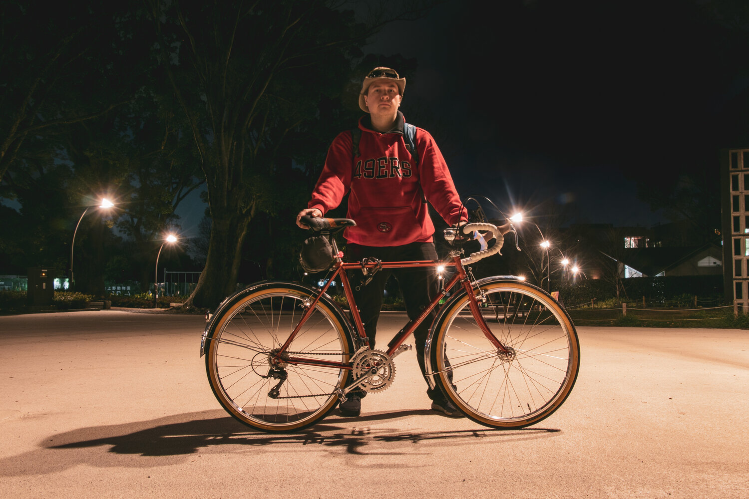на велосипеде, велосипед ночью, велосипед на дороге, велосипед в городе, bike