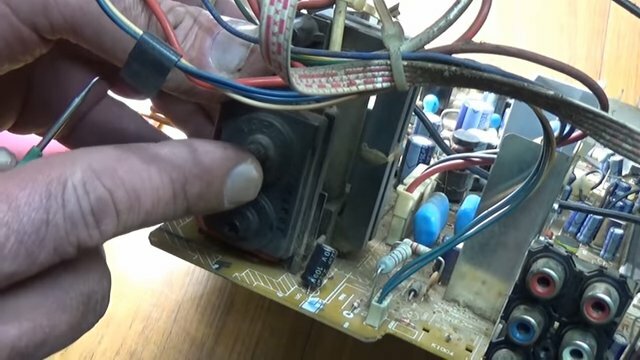 деталь, electronics, провод, задняя фишка магнитолы пионер 5450sd, электрику на луаз 969 щиток