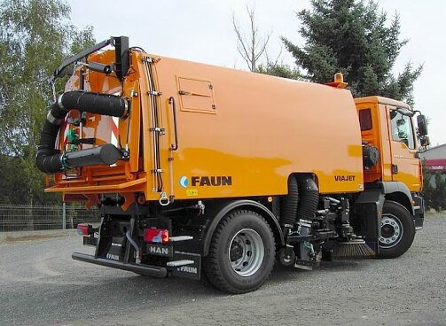 подметально-уборочная автомашина tgm 18.240 4x2 bl, вакуумно уборочная машина, подметально уборочная машина, техника, грузовик