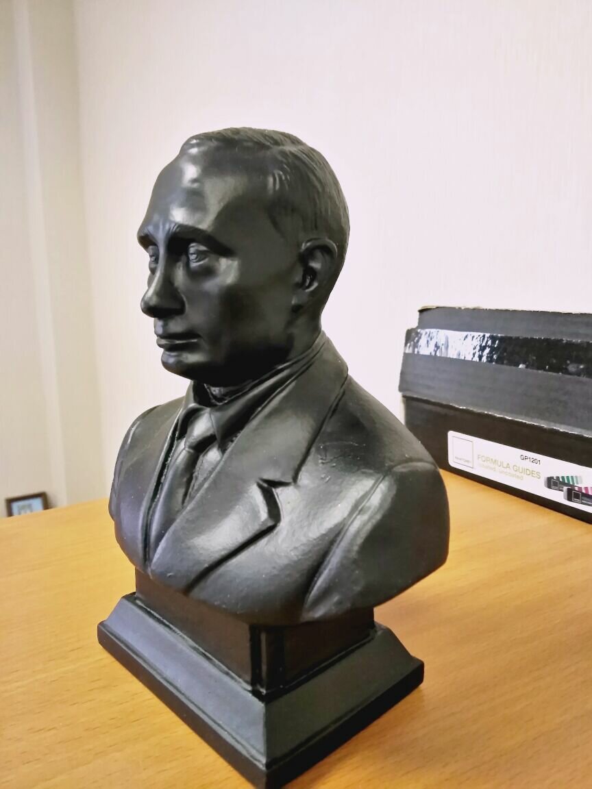 бюст путина чугун, бронзовый настольный бюст путина, бюст путина, бюст путин император, бюст путина литье