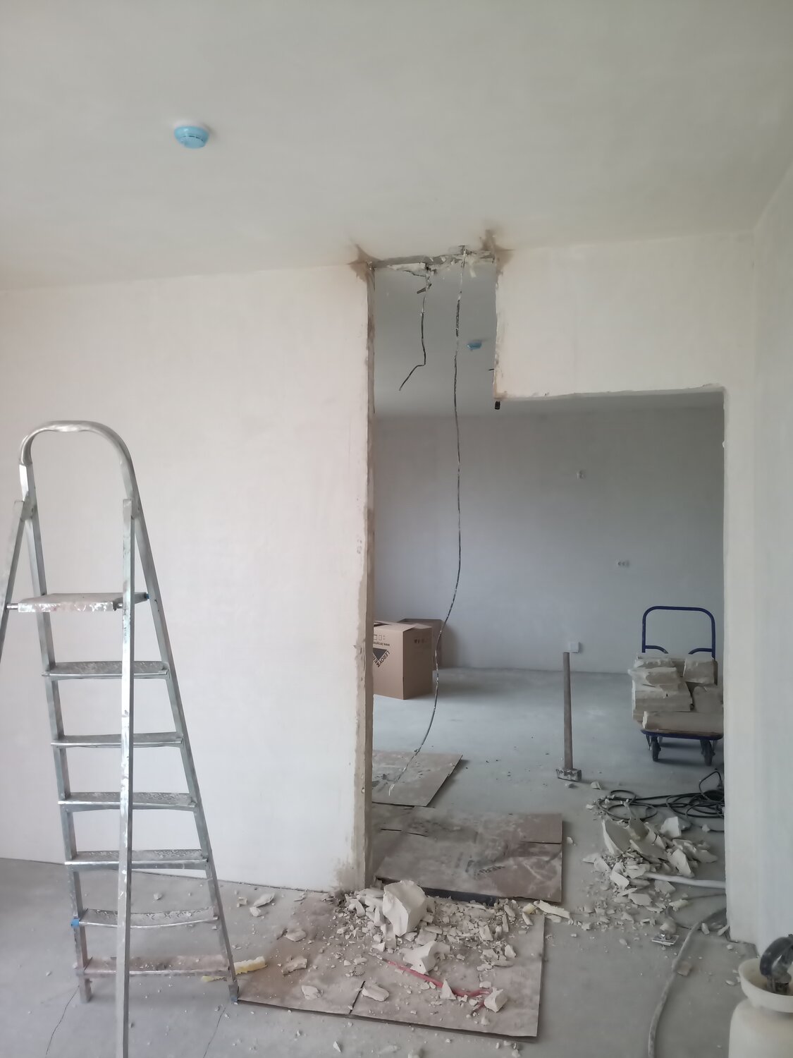 комната, штукатурка стен саратов карстрой, квартира, штукатурка стен, помещение