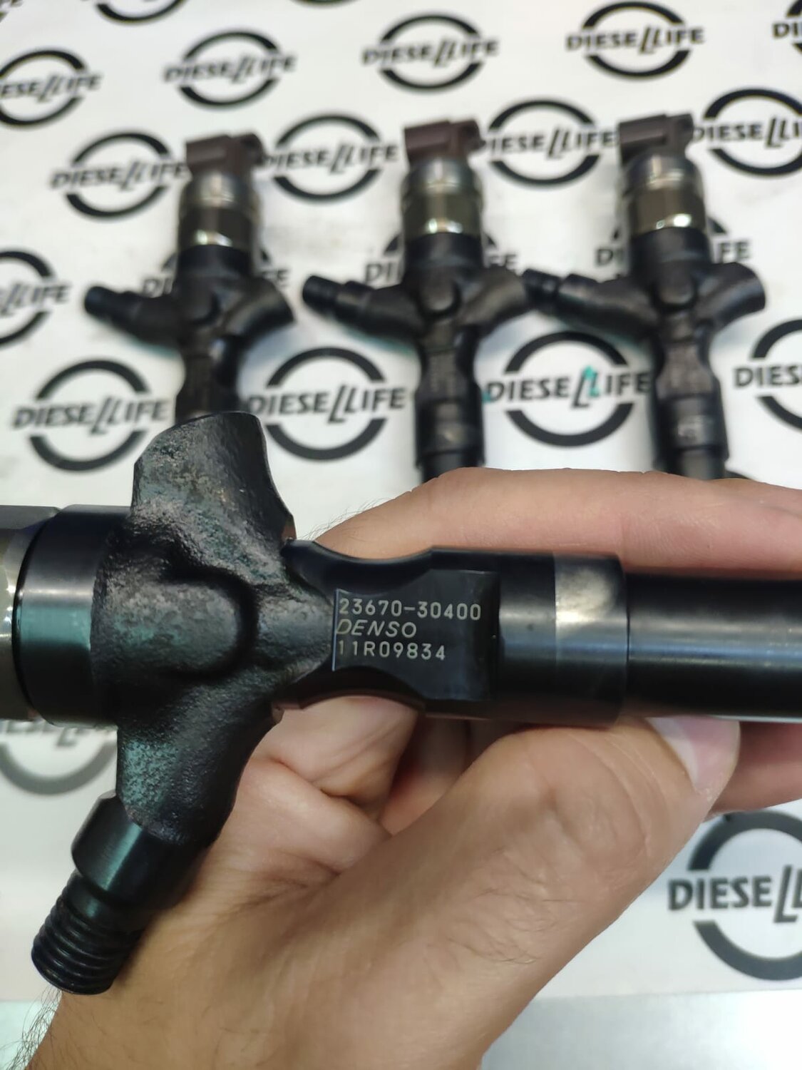 топливная форсунка тойота 30400, форсунка денсо 23670-30400, 23670-30400 denso, 23670-0g010, 23670-0l070