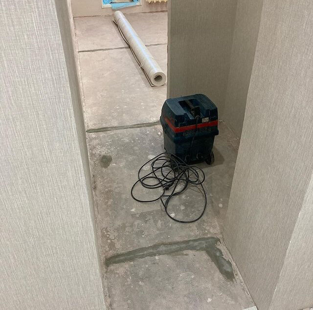 Укладка линолеума