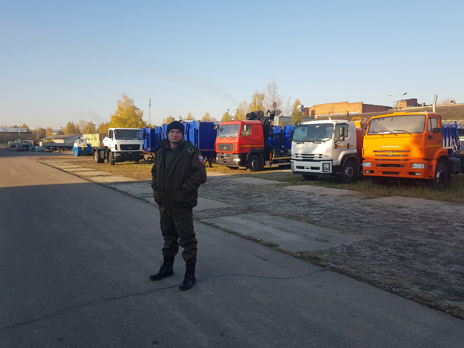 Услуги охраны людей и объектов в Москве: 120 охранников со средним ...