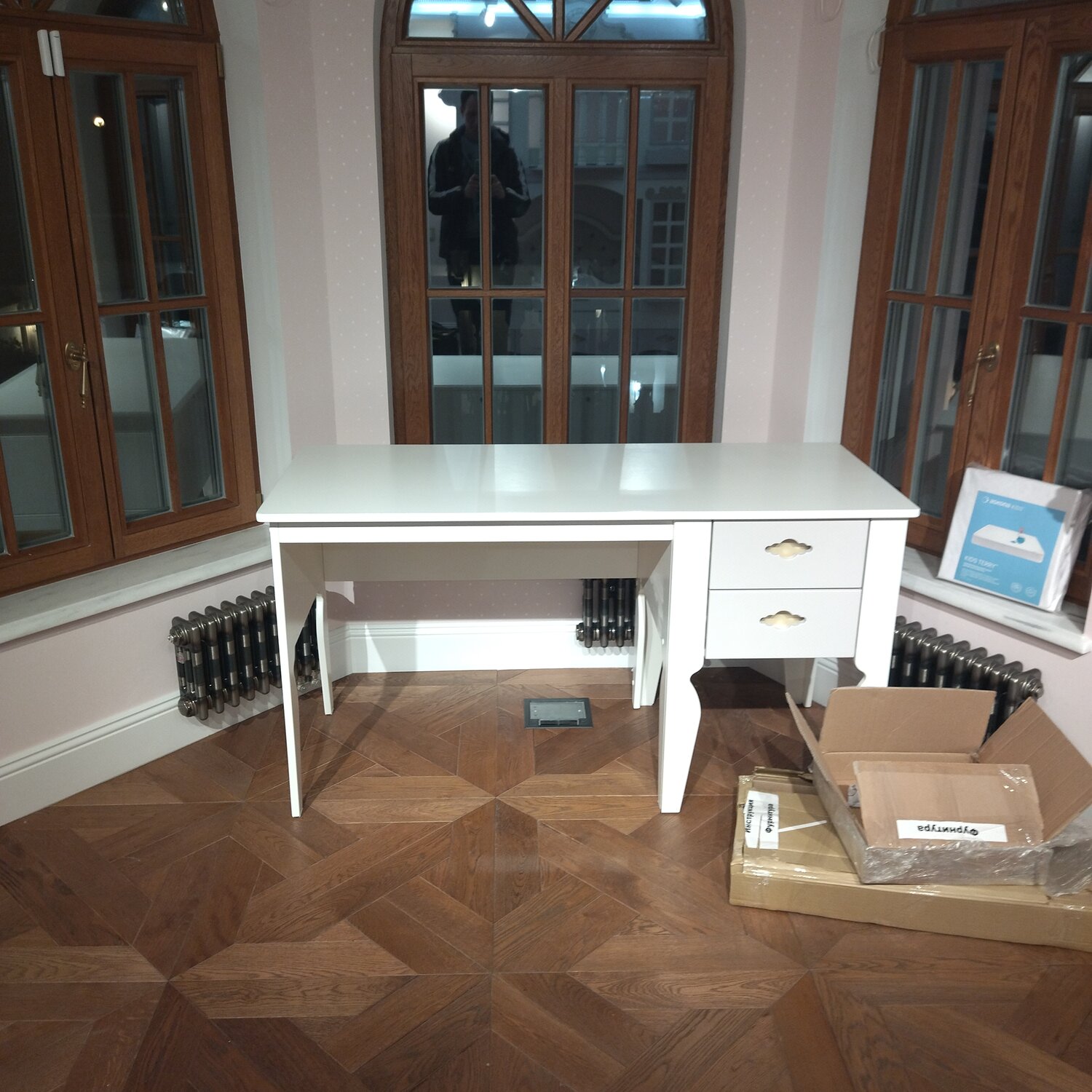 стол письменный, выдвижной письменный стол, стол письменный икеа маррен, письменный стол с ящиками, письменный стол икеа белый с выдвижными ящиками