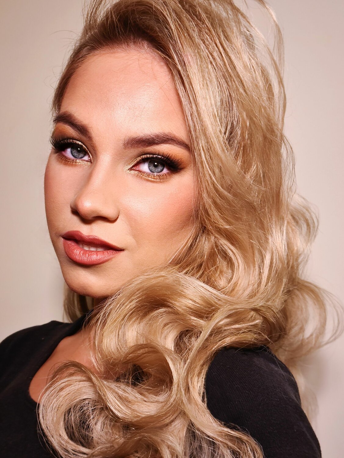 блондинка прическа, девушка, голливудские прически, блондинка модель, женщина