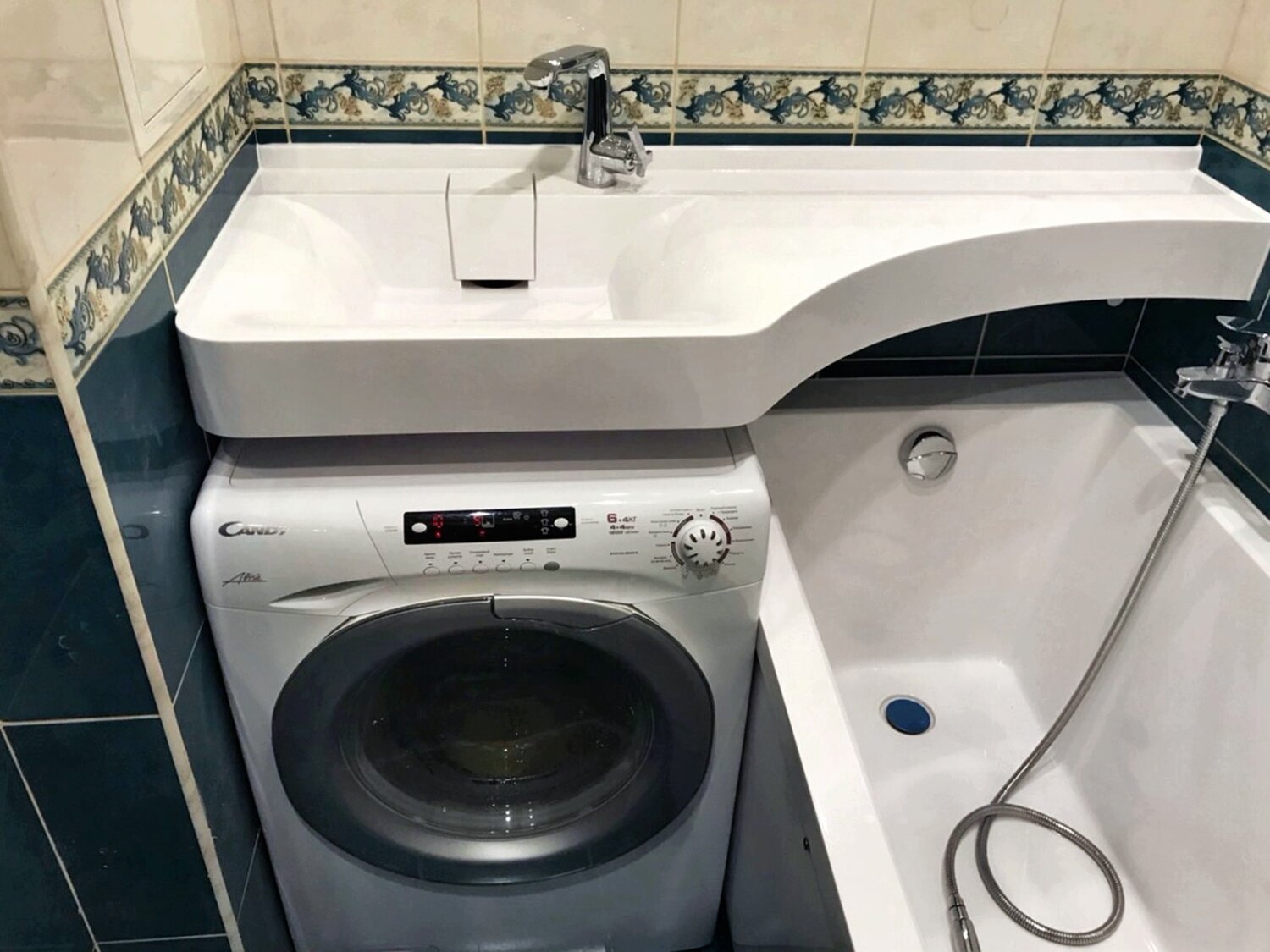 раковина над стиральной машиной, стиральная машина под раковину, дизайн ванной со стиральной машиной, раковина кулибинка 135, раковина над стиралкой