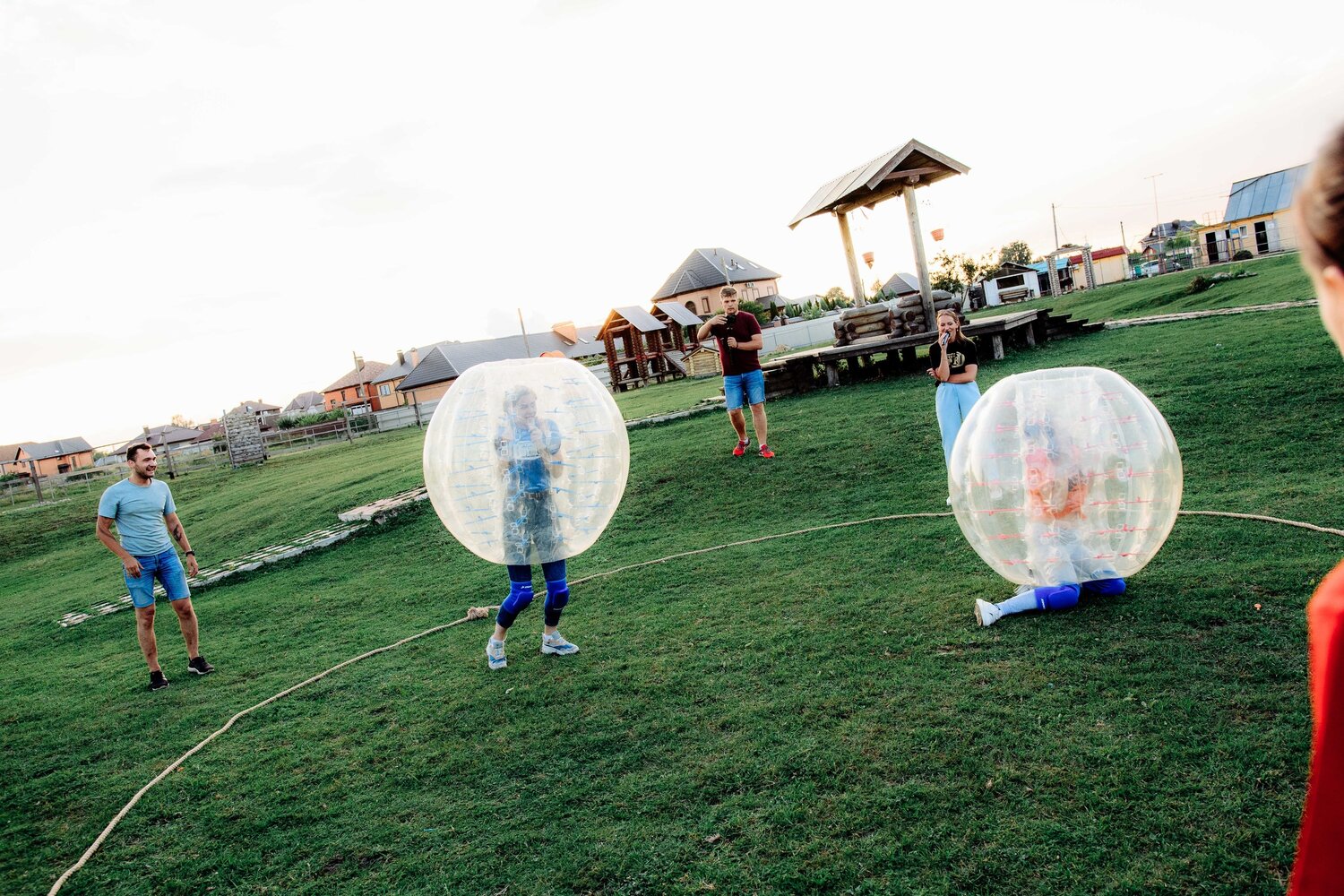 бампербол, бампербол игра, bubble ball, зорб, надувные шары для футбола