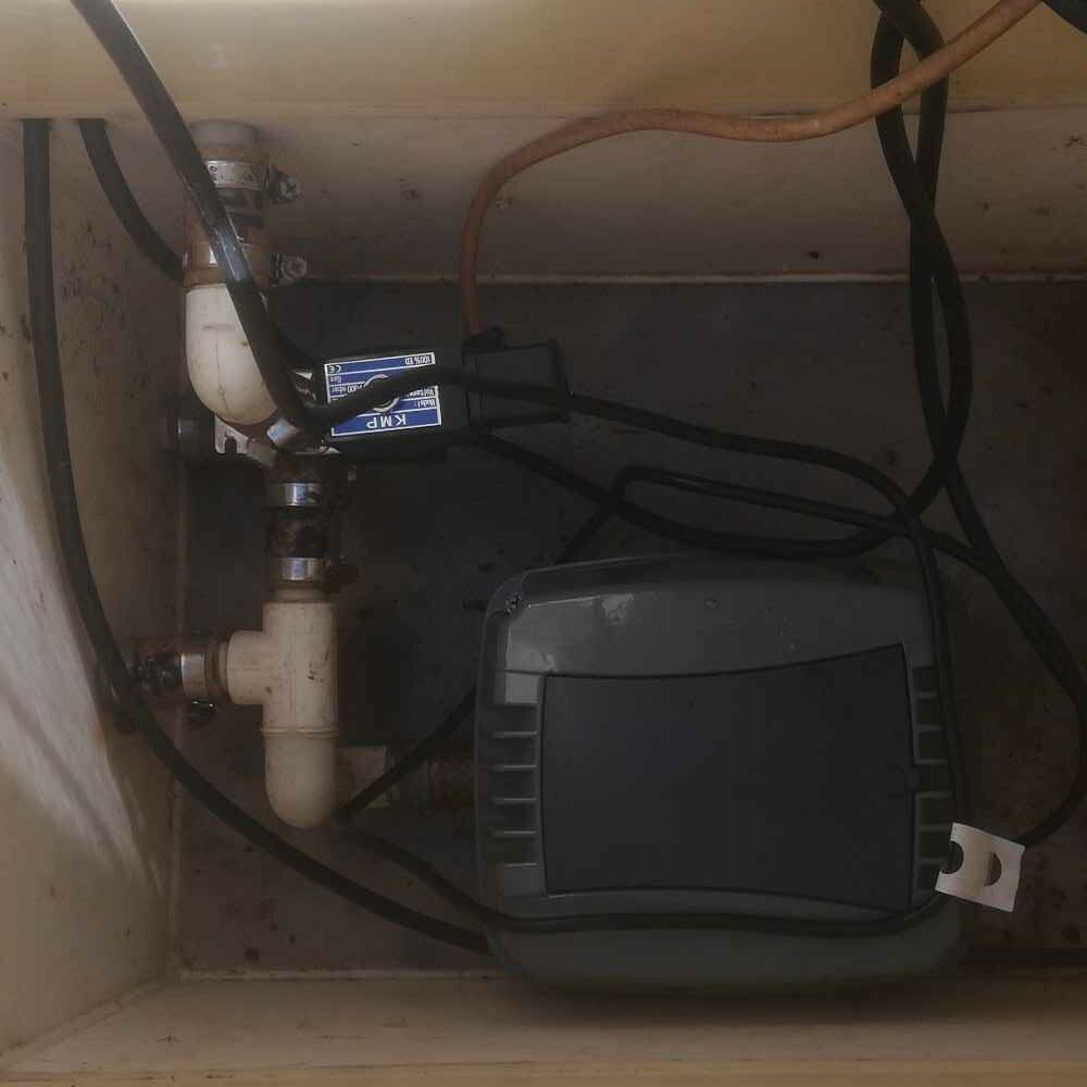 запуск насосной станции, насосная станция, насосная, подвес для насоса системы аэрации, оборудование