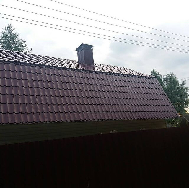 Монтаж кровли из металлочерепицы