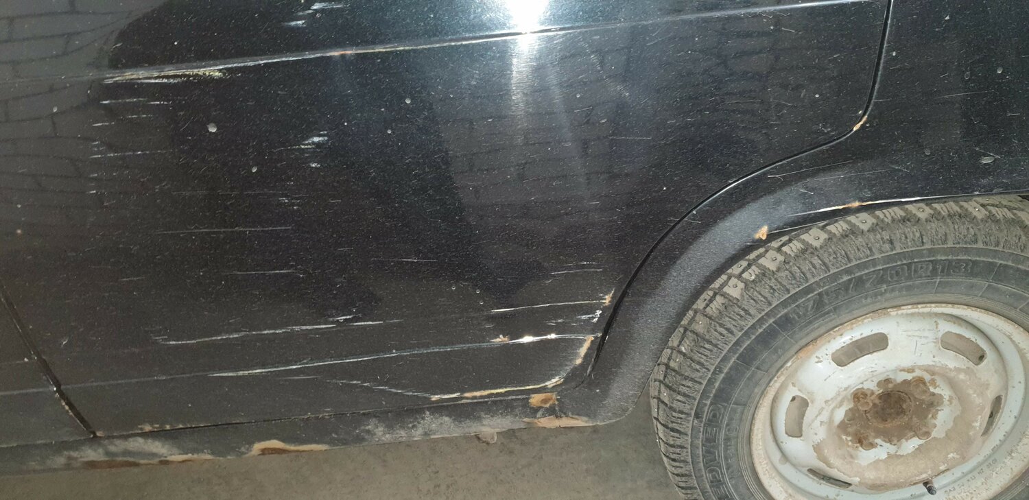 автомобиль, авто, бу авто, легковой автомобиль, вмятина на двери 2114
