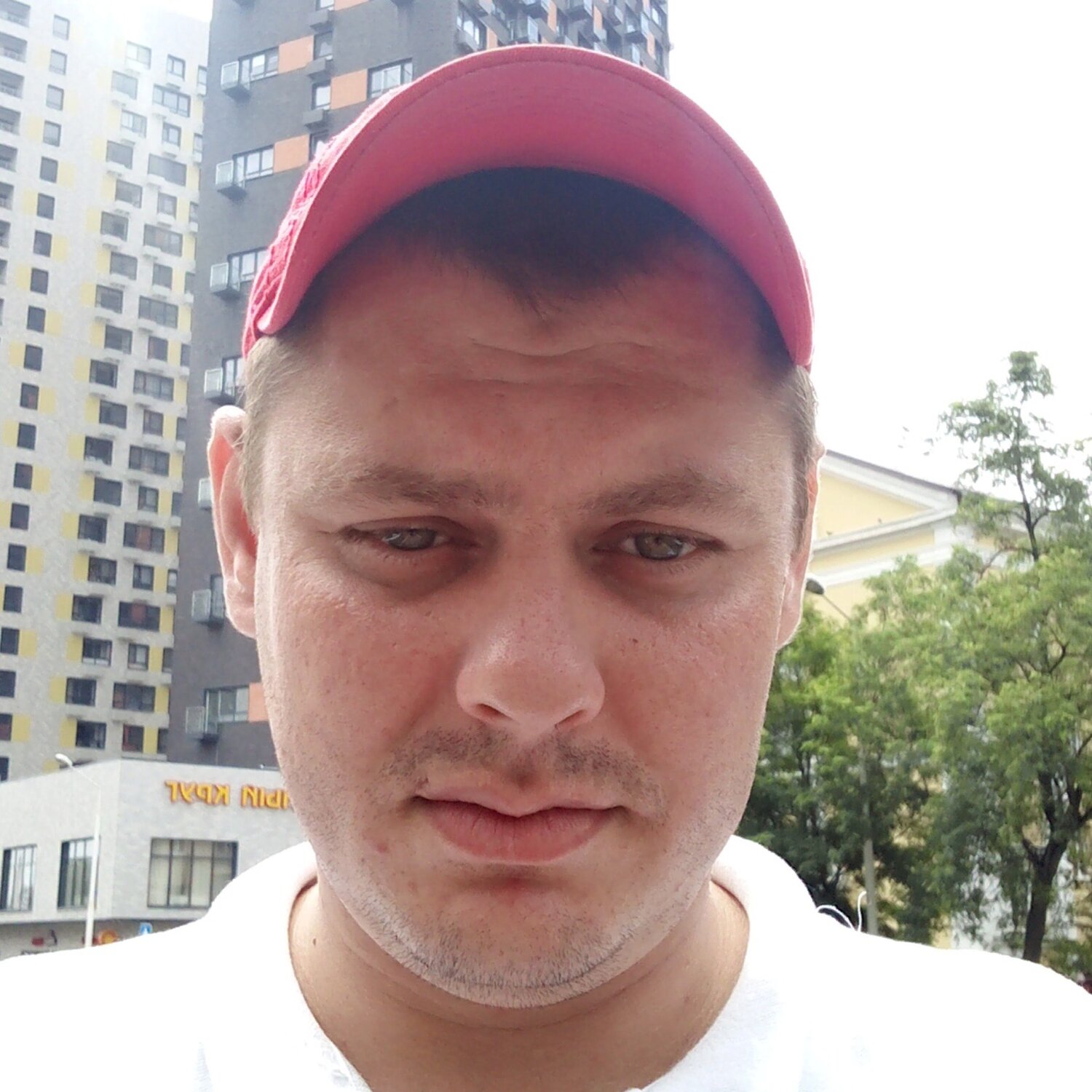 Виталий Толстопятенко