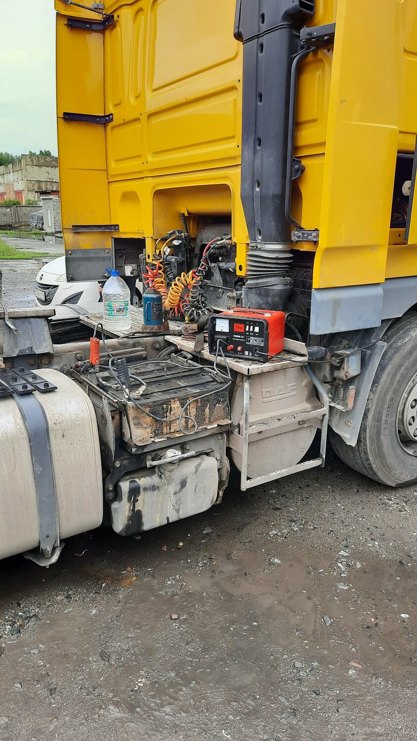 камаз 65116 тягач, камаз 65116 объем топливного бака, камаз 5460 тягач красный, тягач, камаз 5460 2004