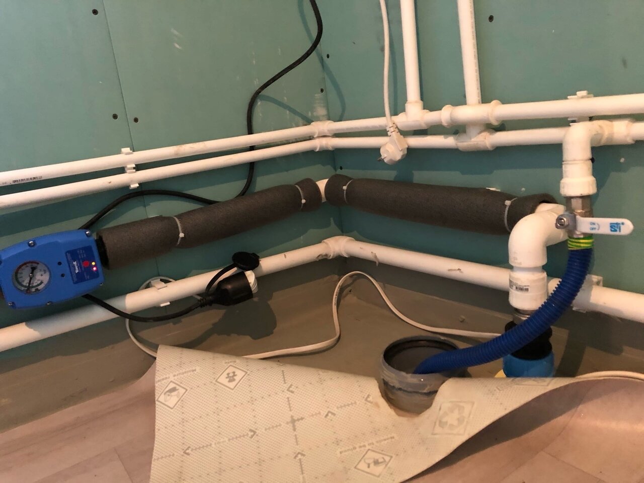 водоснабжение, водопровод, монтажсервис, водопровод, разводка труб водоснабжения и канализации в частном доме, отопление