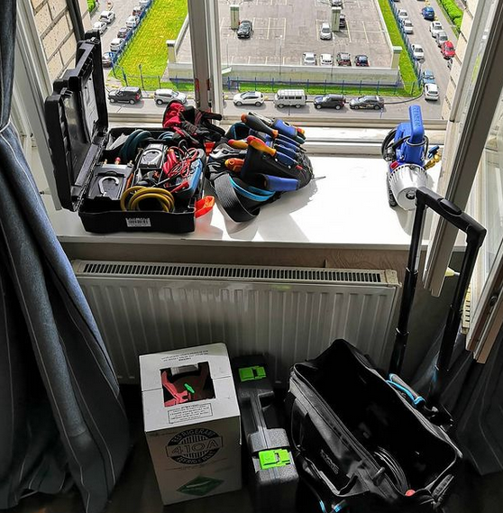 автомобиль, автоспорт, кондиционер, серверная на балконе, лоджия