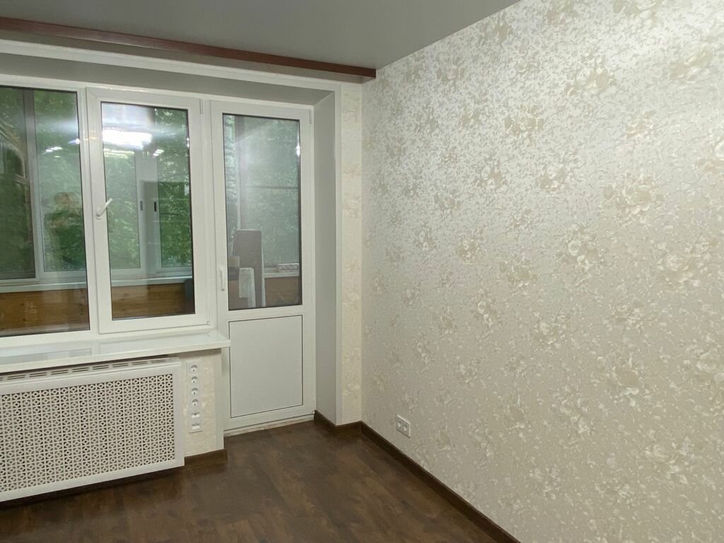 квартира, комната, ремонт в квартире, недвижимость, отделка стен от дск обои цвет