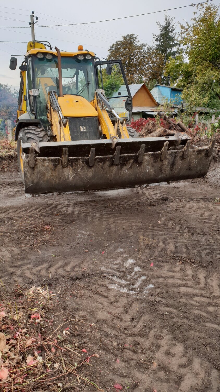 jcb 3cx super 2004 г, разравнивание грунта jcb 3cx, экскаватор погрузчик 1998 года, экскаватор погрузчик jcb, спецтехника