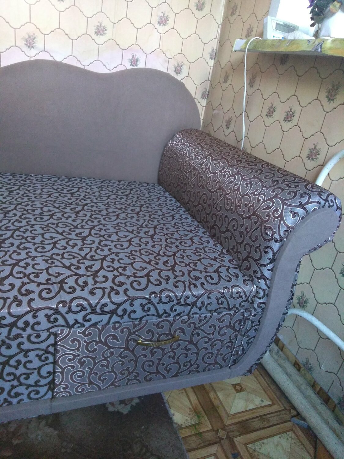 диван, диван с узорами, мягкая мебель, диван кровать, мебель