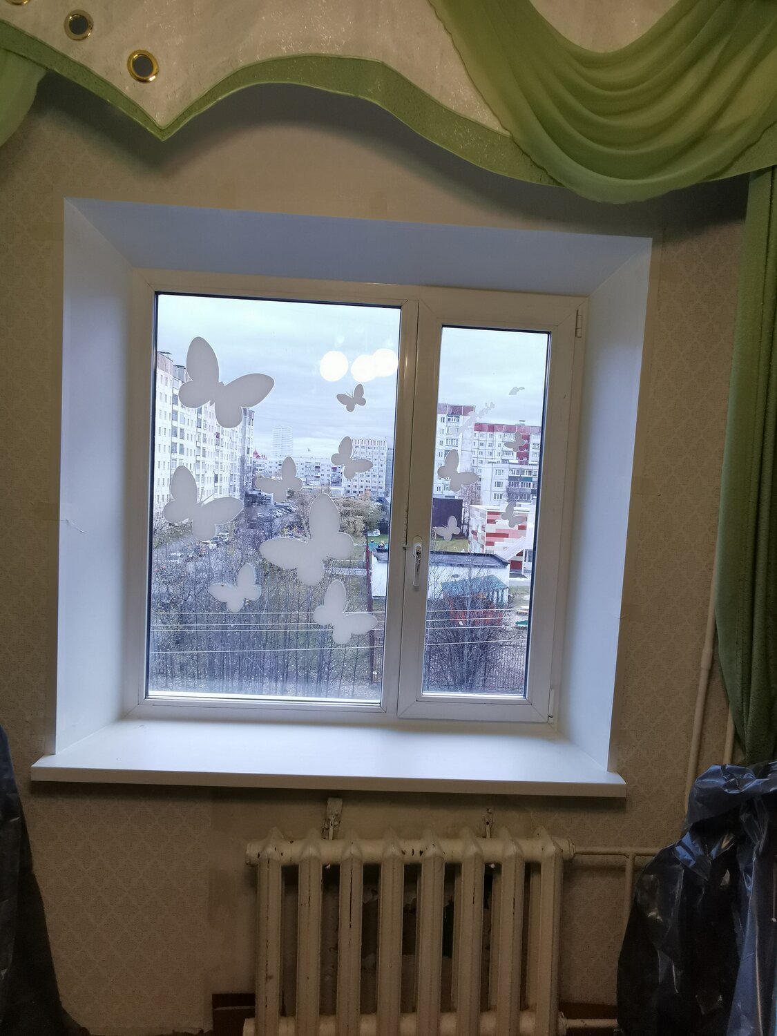 окно, пластиковое окно, пластиковые окна в артеме, пластиковые окна внутри, гатчина пластиковые окна