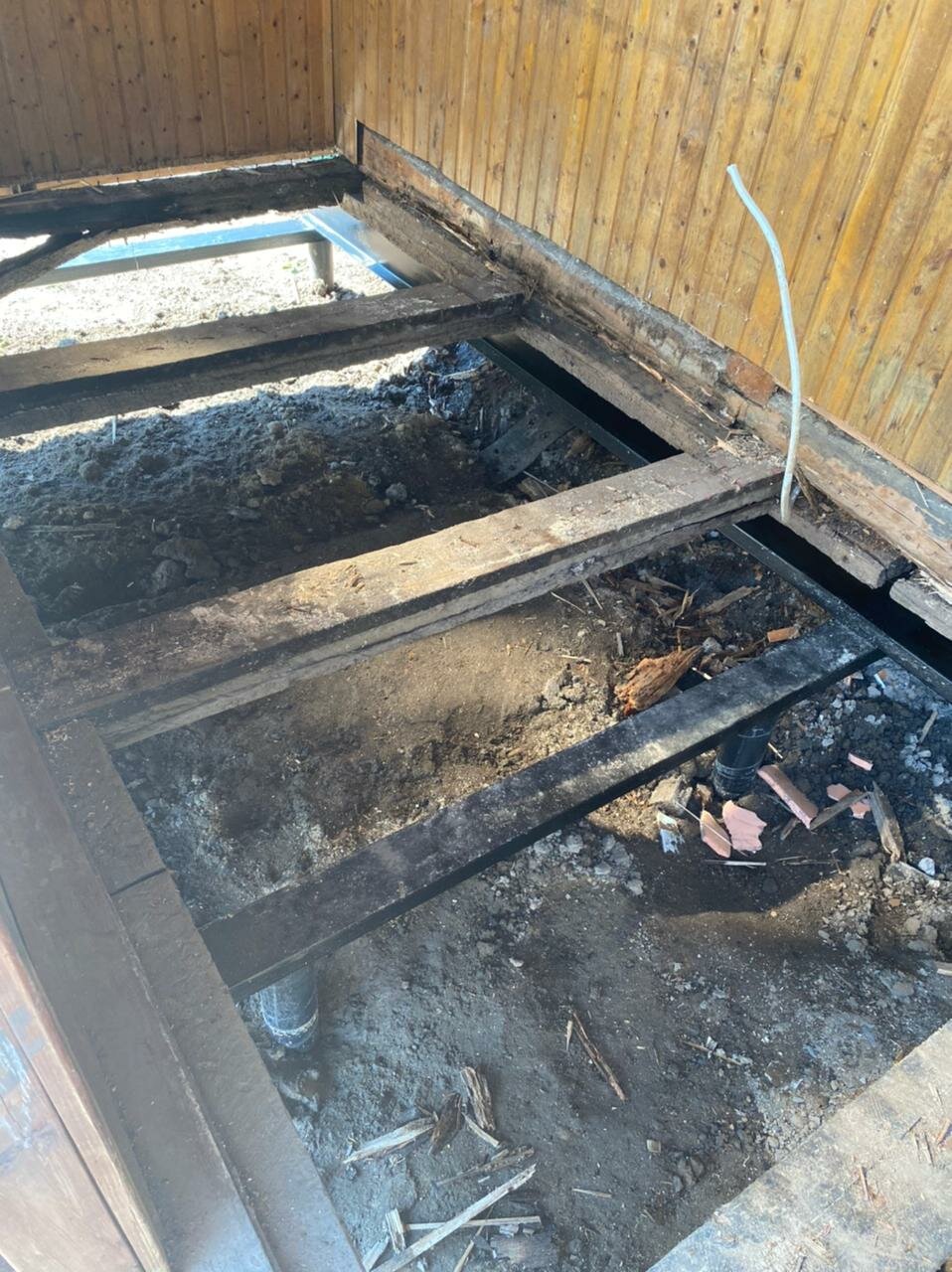 Замена гнилых полов