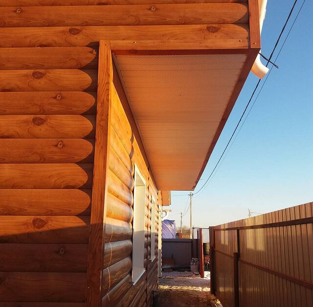 Монтаж фасада из металлического сайдинга