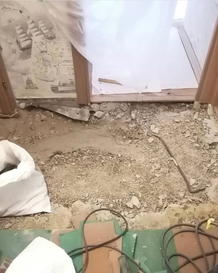 стяжка пола, демонтаж стяжки, опилок стяжка, демонтажные работы, пол