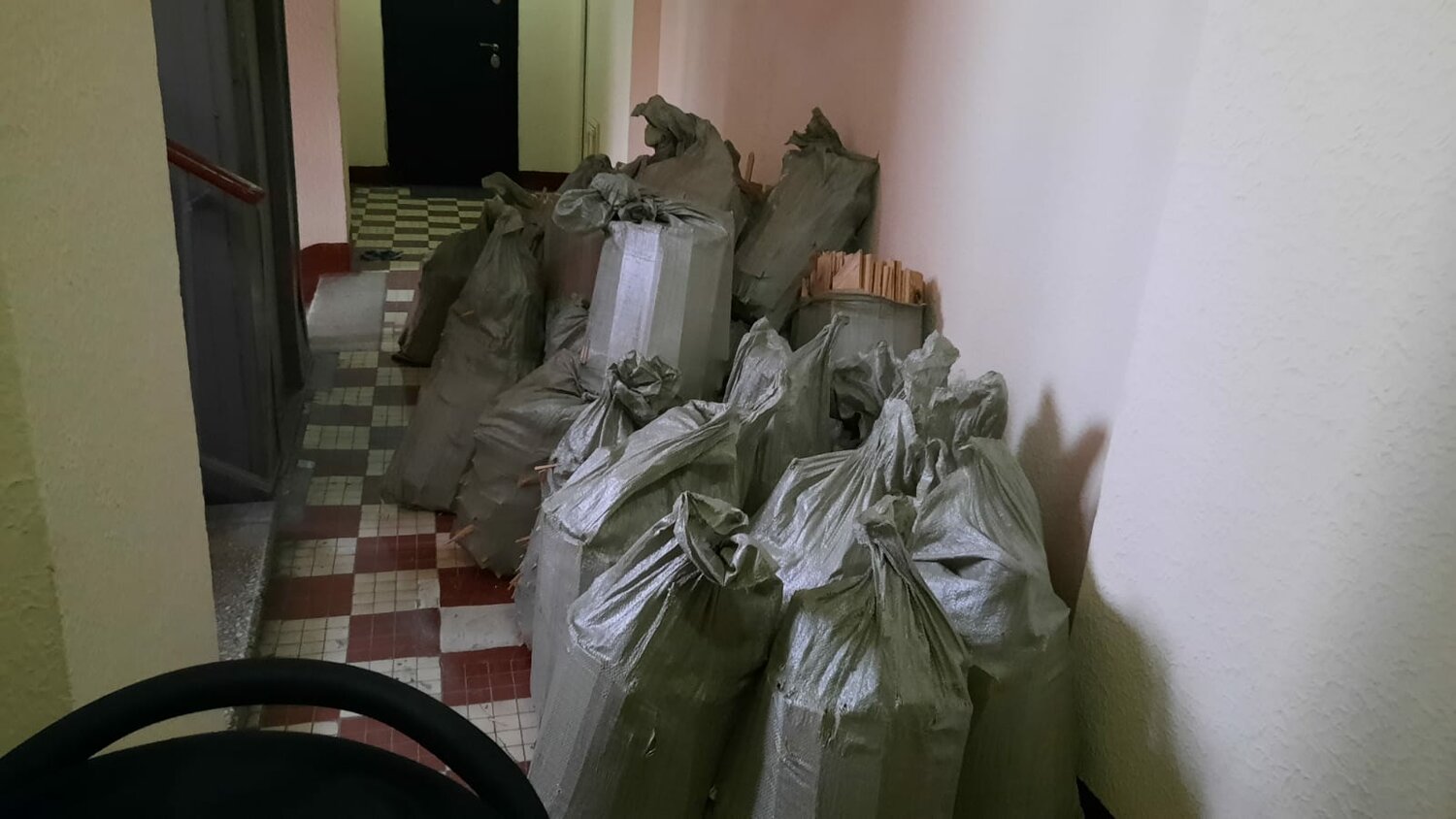 Демонтаж паркета