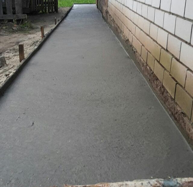 Строительство отмостки вокруг дома