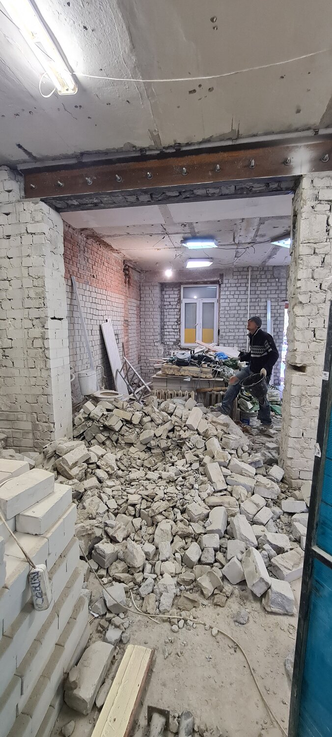 демонтаж стен, демонтажные работы, демонтаж стен и перегородок киев, демонтаж, демонтаж внутренних перегородок