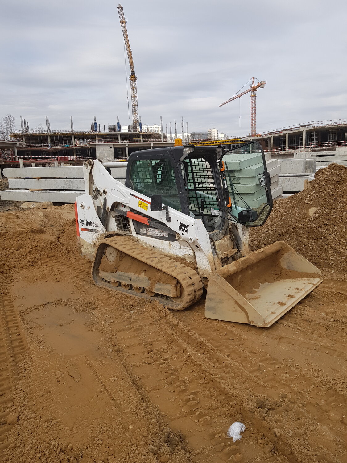 гусеничный мини-погрузчик bobcat t590, мини погрузчик бобкэт 770, бобкэт т650, бобкэт t590, мини-погрузчик