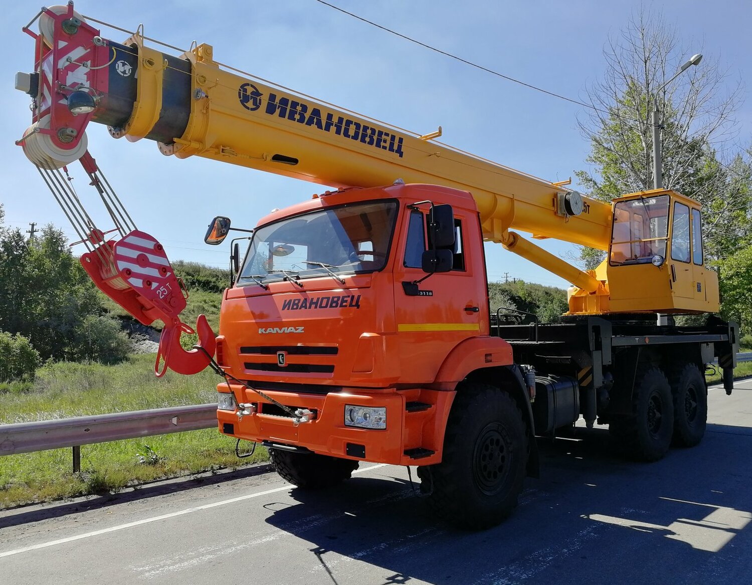 автокран галичанин кс-55713-5в, автокран ивановец кс-35714, автокран ивановец 25 тонн на базе камаз, автокран 25т ивановец камаз, автокран ивановец кс-45717к-3