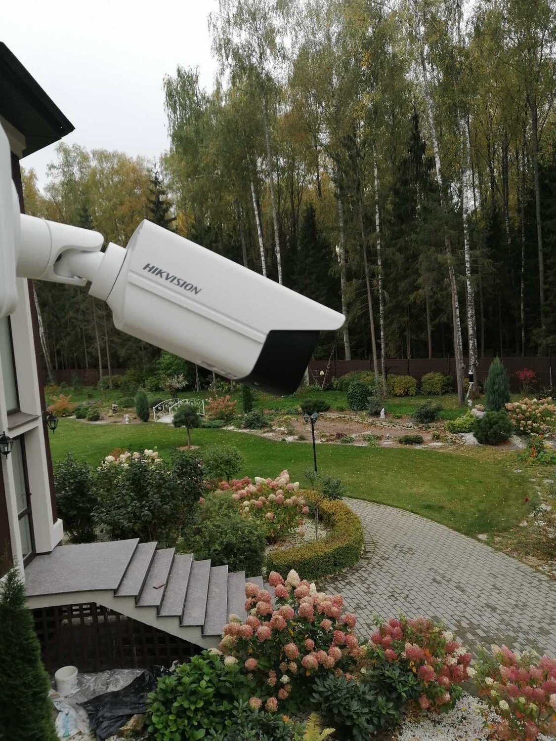 видеонаблюдение для дачи, видеонаблюдение ижевск, novicam t39w 2.8 12 уличная видеокамера tvi 3 mpix, камеры видеонаблюдения на улице, камера видеонаблюдения санкт-петербургская крыша