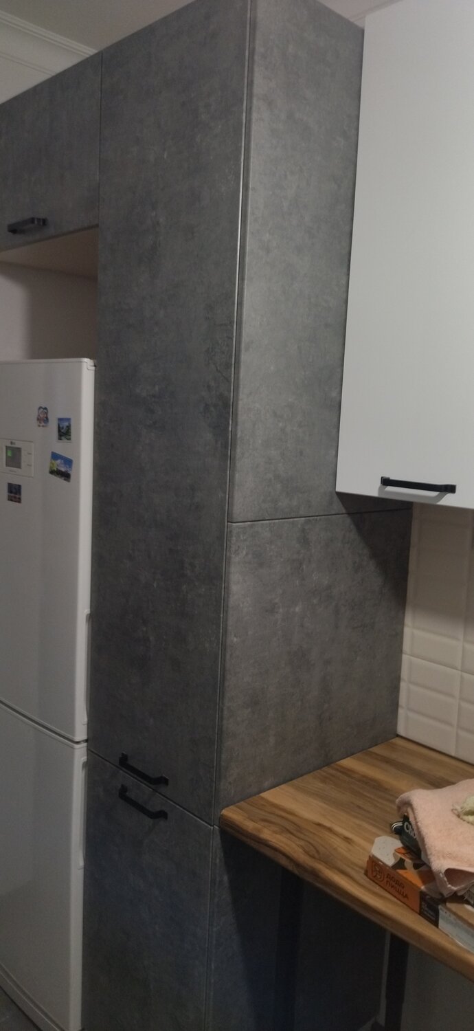 фасад кухни зов пост смарт n001platino, фасад для кухни бетон пепел, кухня фартук, самодельные фасады из керамогранита для кухни, кухонный фартук из стекла