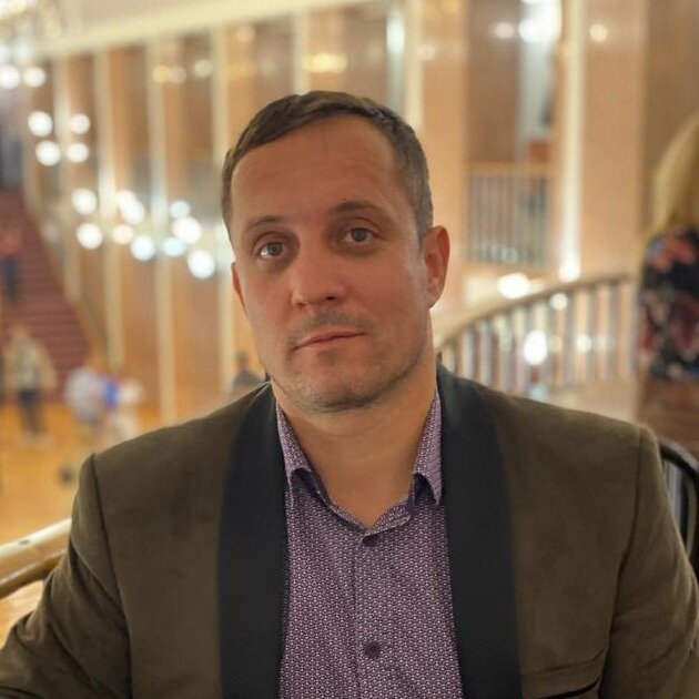Александр Мараховский